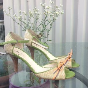 Marc Jacobs heels cute!!